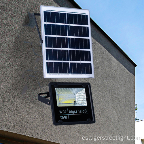 Luz de inundación accionada solar teledirigida del nuevo diseño